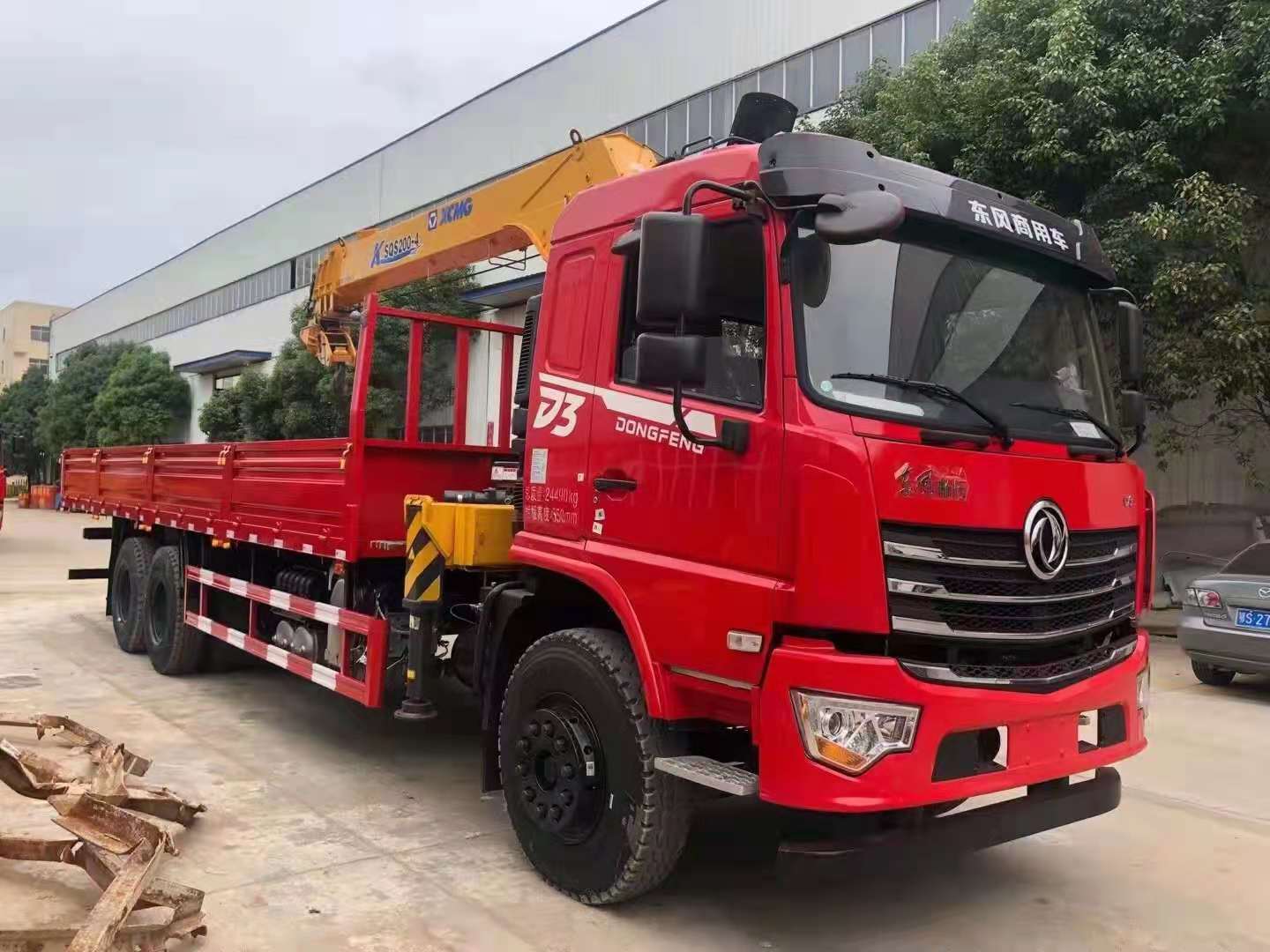 國(guó)六東風(fēng)暢行D3??后八輪隨車(chē)吊