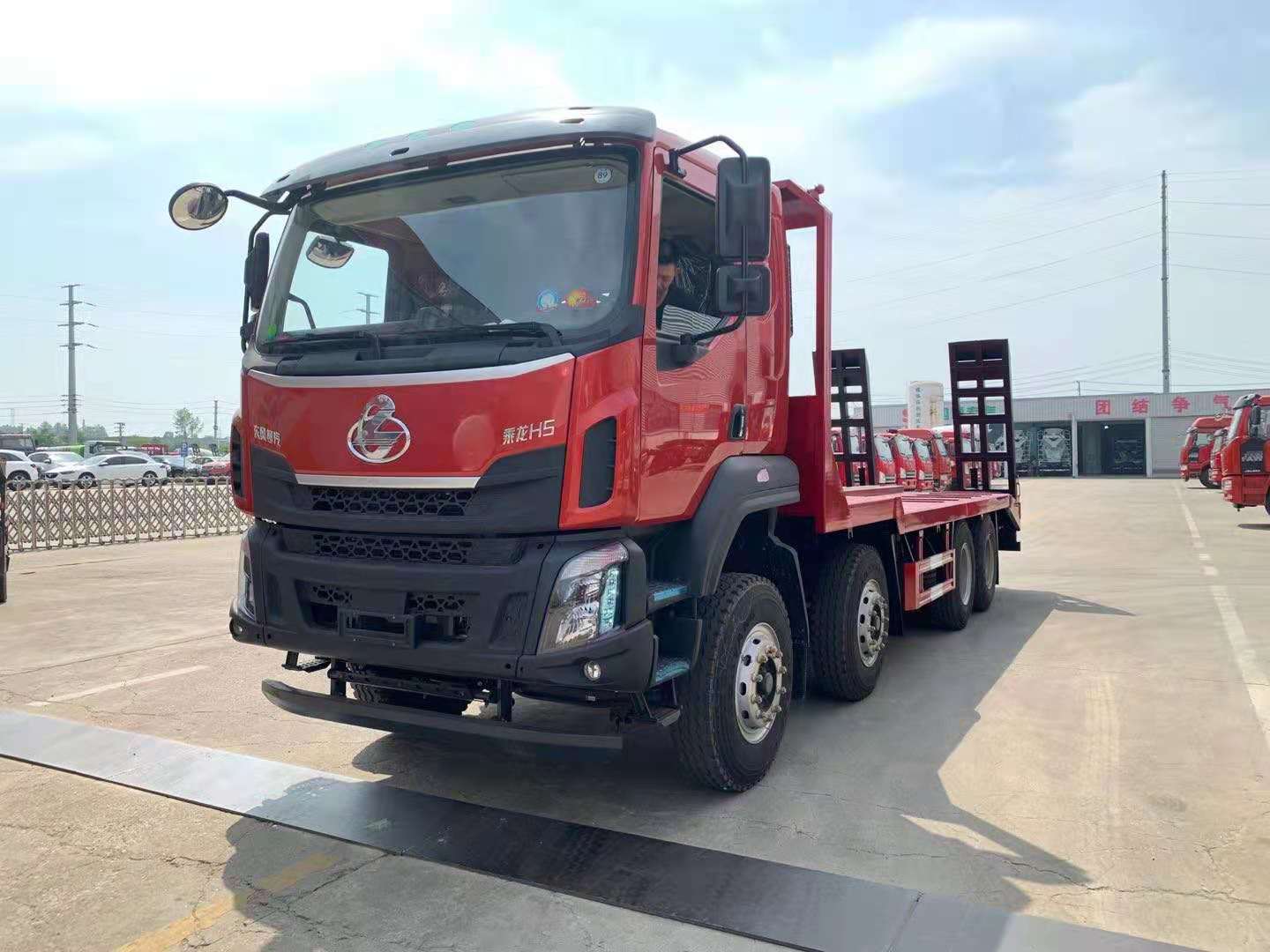 國六東風(fēng)柳汽乘龍前四后八平板運輸車