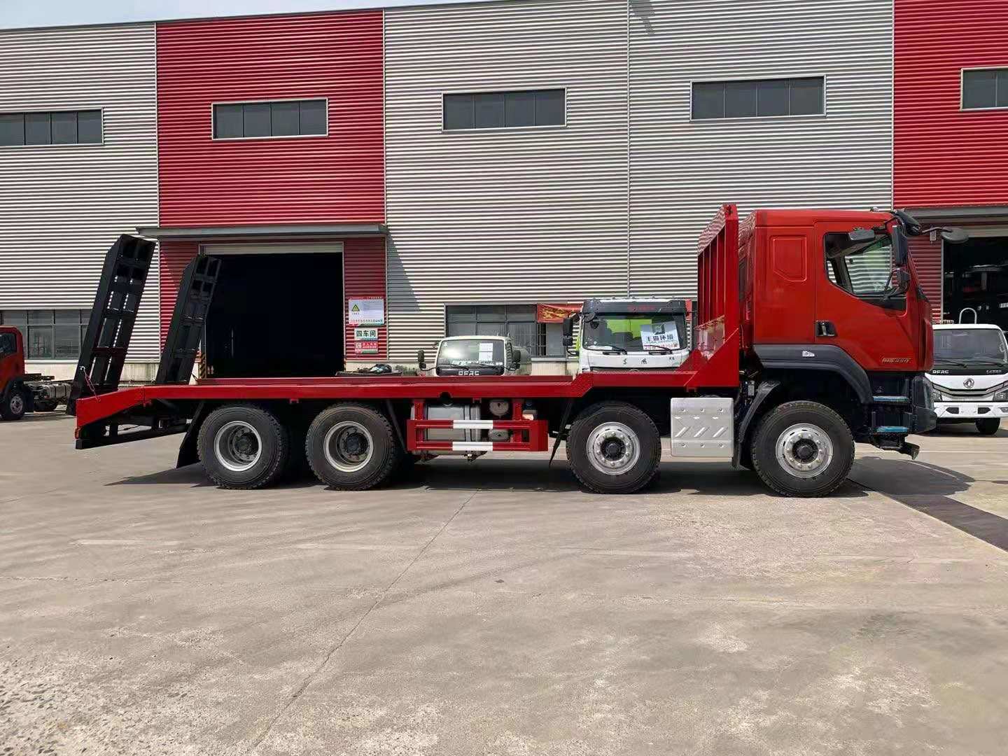 國六東風(fēng)柳汽乘龍前四后八平板運輸車