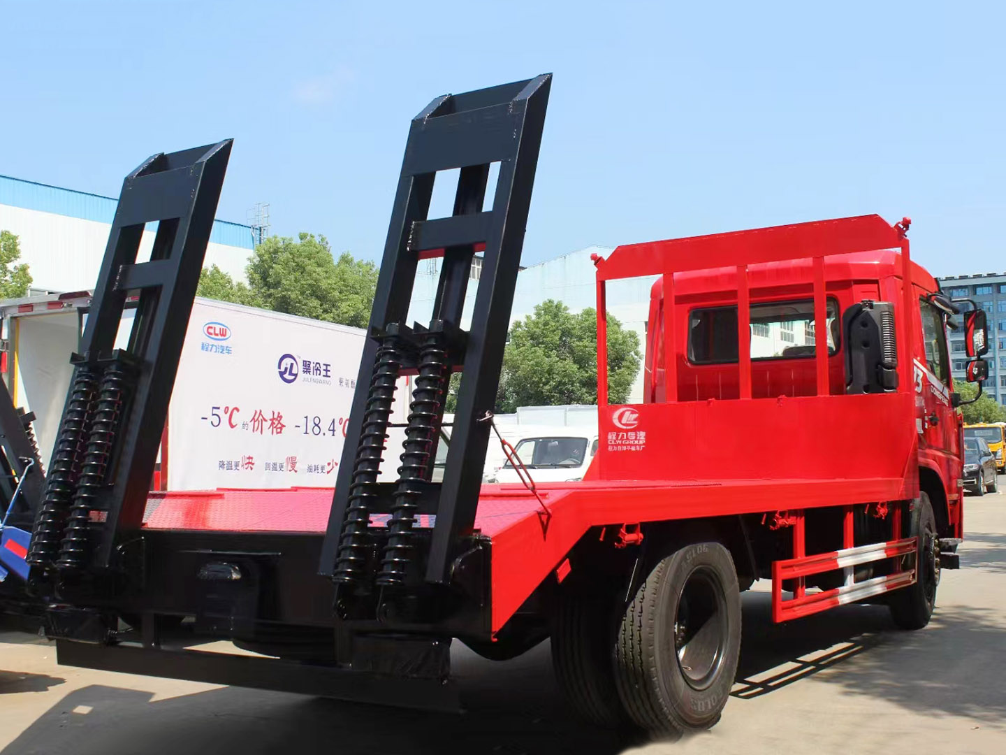 東風(fēng)暢行D3單橋平板運(yùn)輸車(chē)