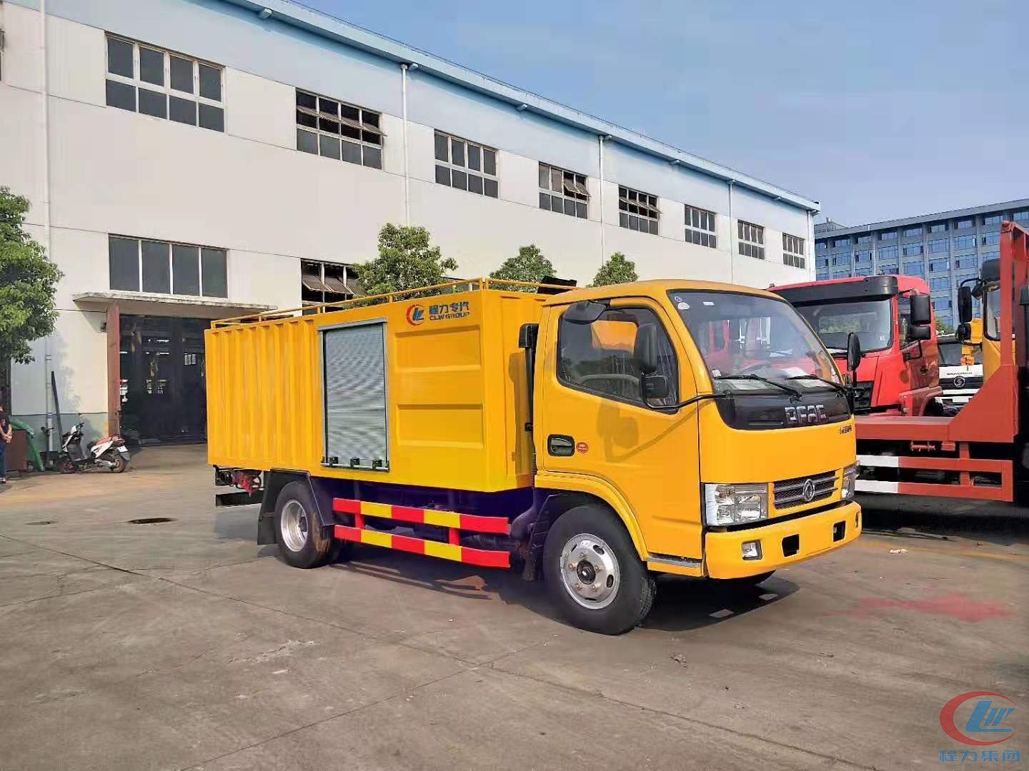東風(fēng)多利卡D6污水處理車(chē)