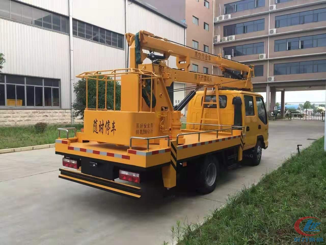 程力威牌江淮高空作業(yè)車(chē)